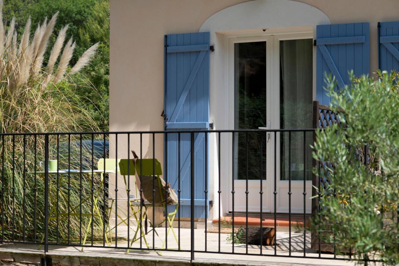 Les Manaux En Provence Bed & Breakfast Roquevaire Exterior foto