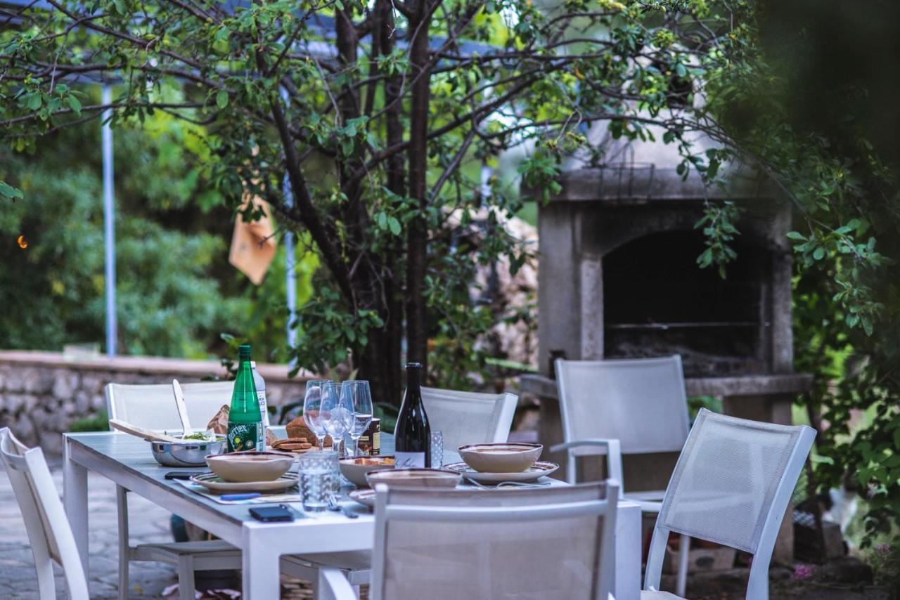Les Manaux En Provence Bed & Breakfast Roquevaire Exterior foto