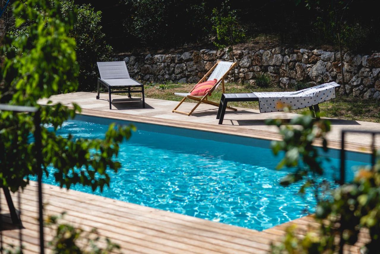 Les Manaux En Provence Bed & Breakfast Roquevaire Exterior foto