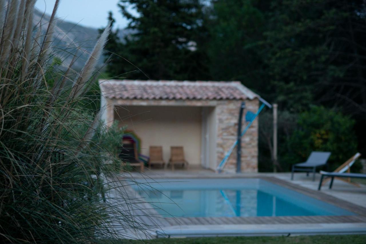 Les Manaux En Provence Bed & Breakfast Roquevaire Exterior foto