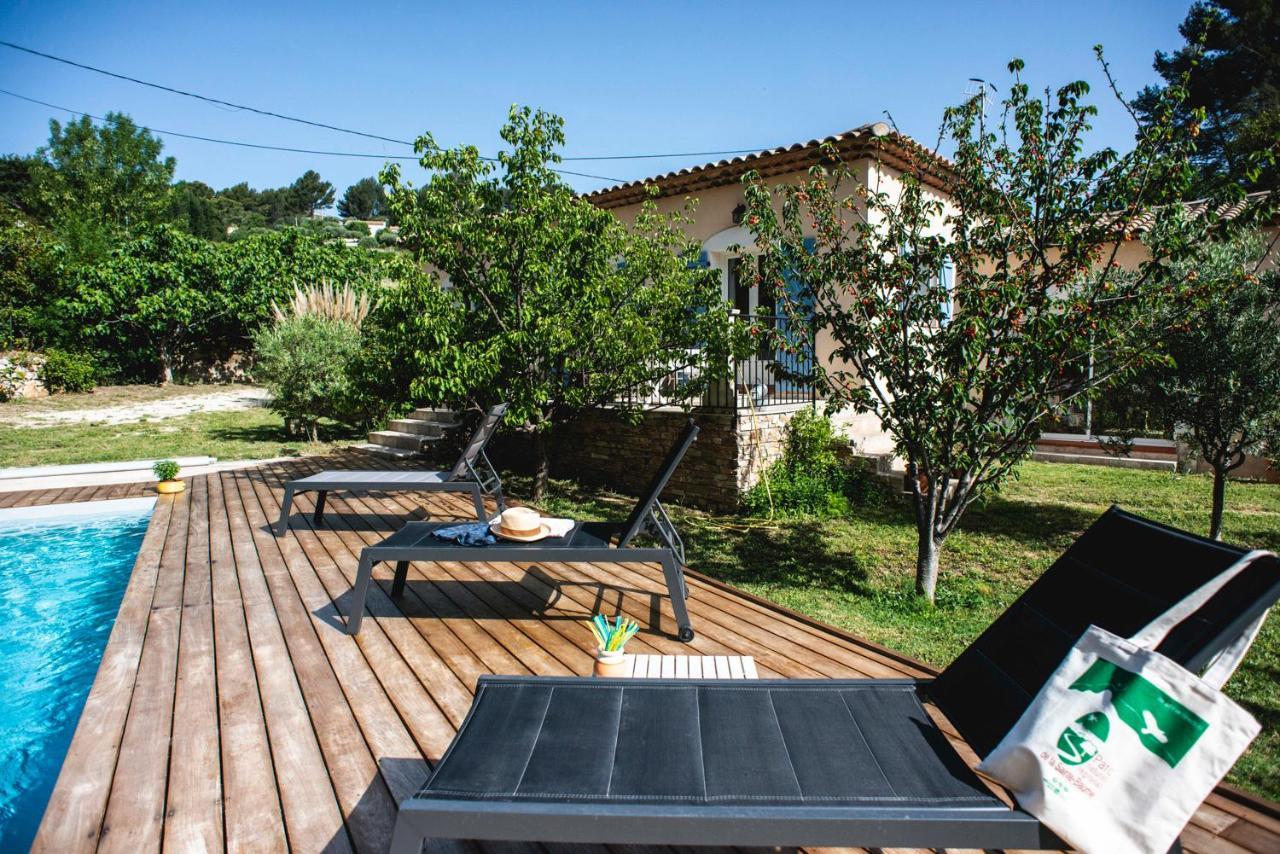 Les Manaux En Provence Bed & Breakfast Roquevaire Exterior foto