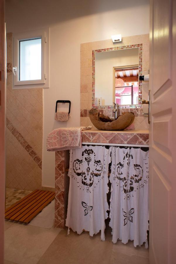 Les Manaux En Provence Bed & Breakfast Roquevaire Exterior foto