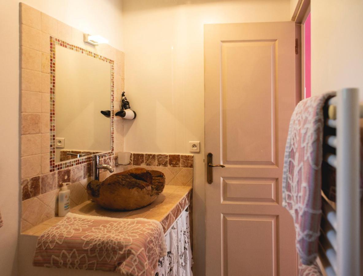 Les Manaux En Provence Bed & Breakfast Roquevaire Exterior foto