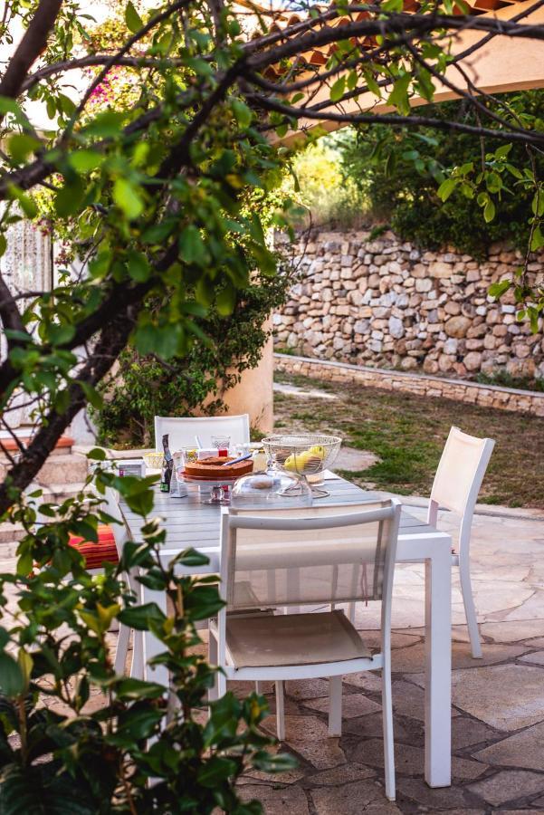 Les Manaux En Provence Bed & Breakfast Roquevaire Exterior foto